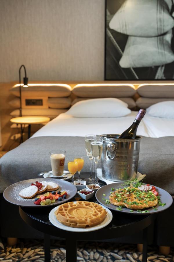 Qubus Hotel กดัญสก์ ภายนอก รูปภาพ